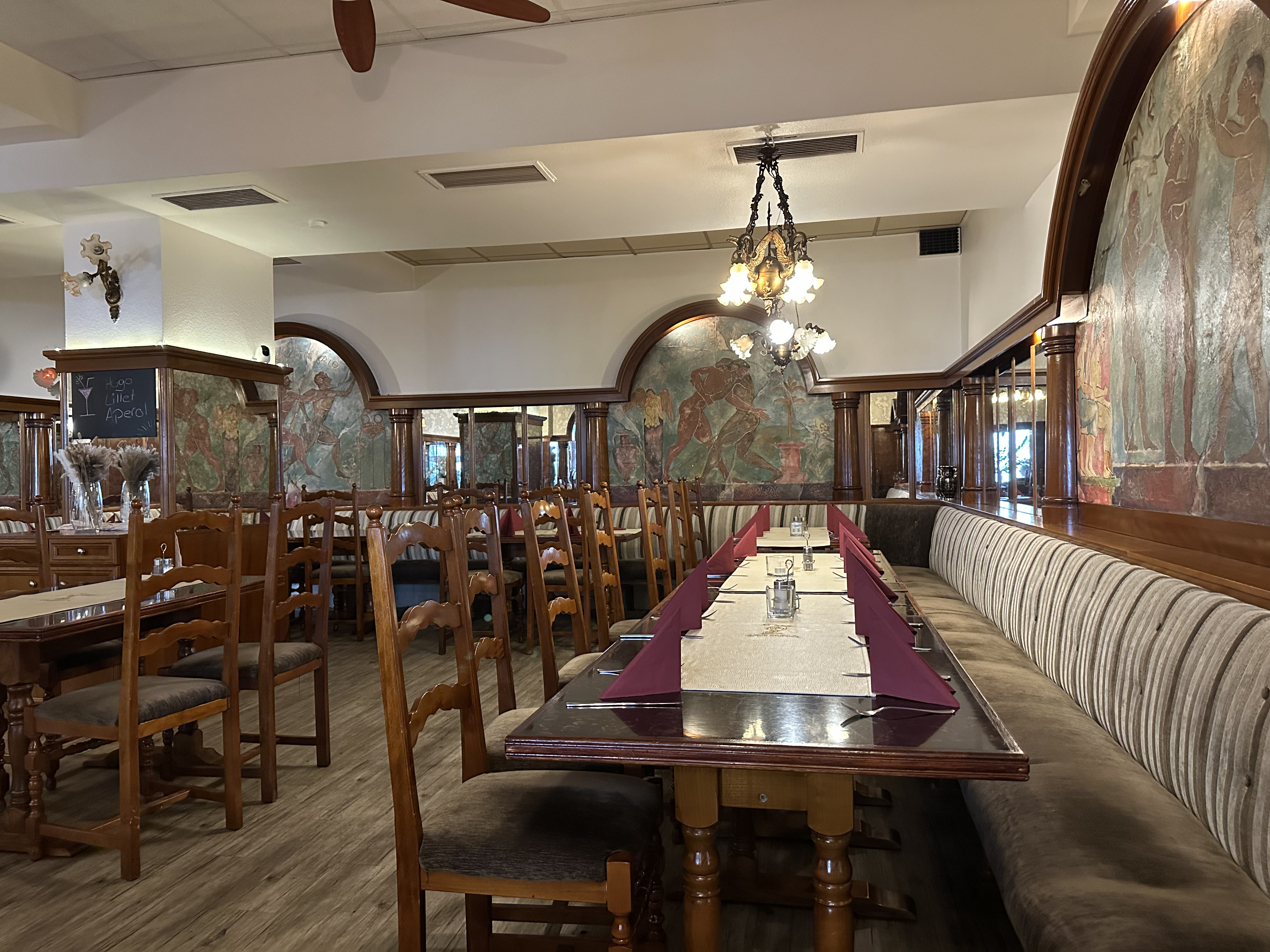 Griechisches Restaurant Pforzheim – Innenbereich Restaurant Olympia